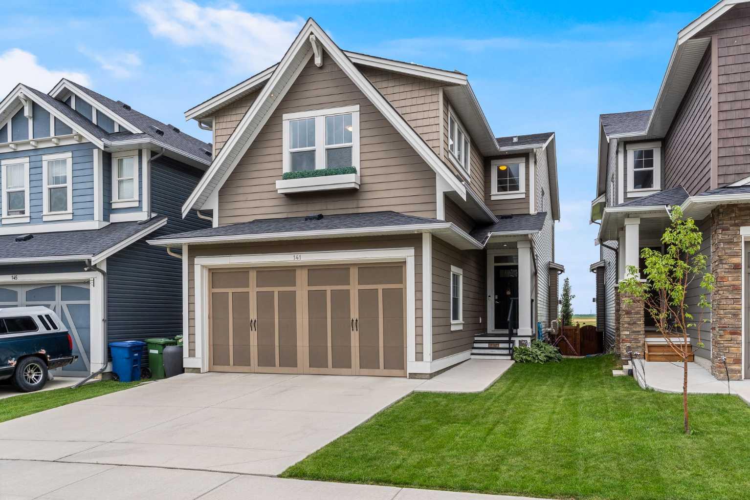 141 Williamstown Park NW, Airdrie, AB T4B 3Y8