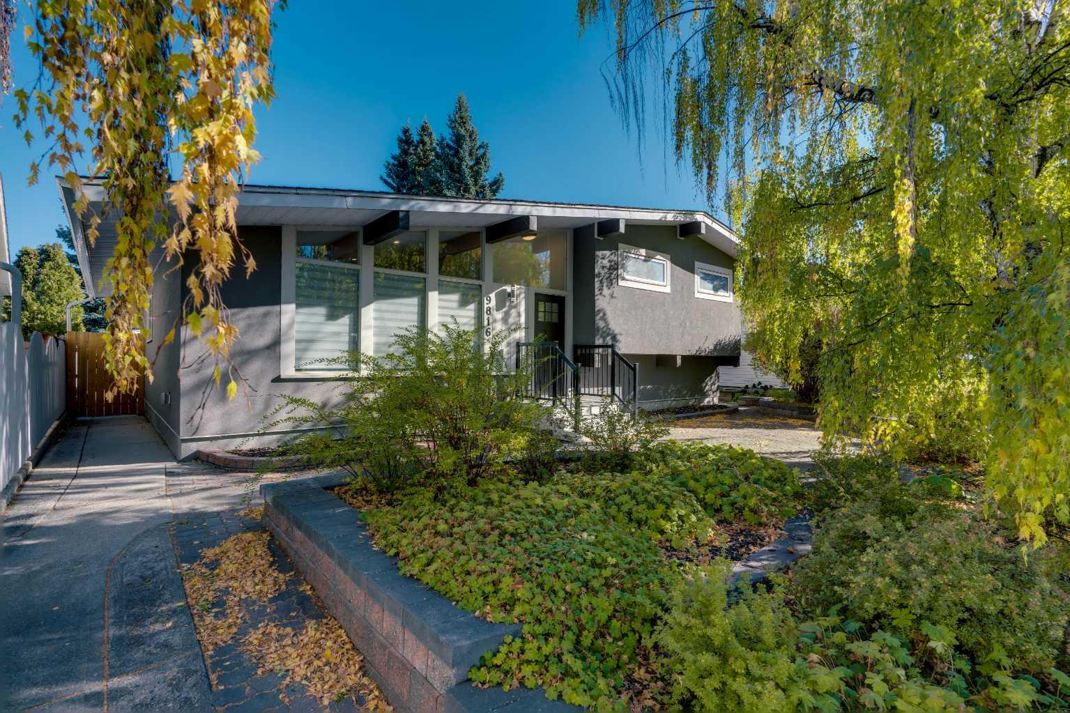 9816 Austin Rd SE, Calgary, AB T2J 0Z2