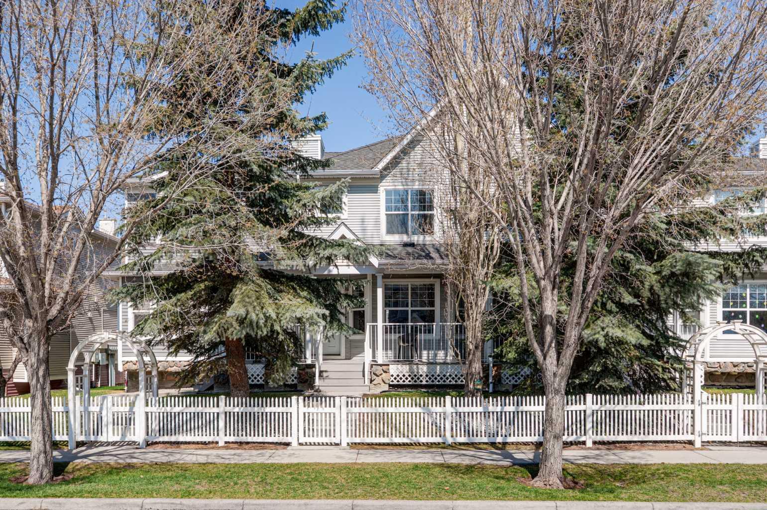 , Calgary, AB T3K 5K1