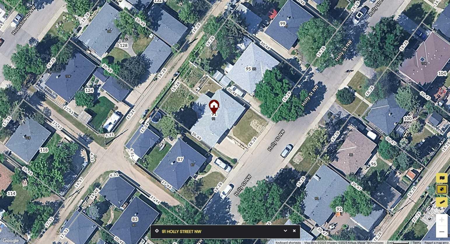 91 Holly St NW, Calgary, AB T2K 2C9