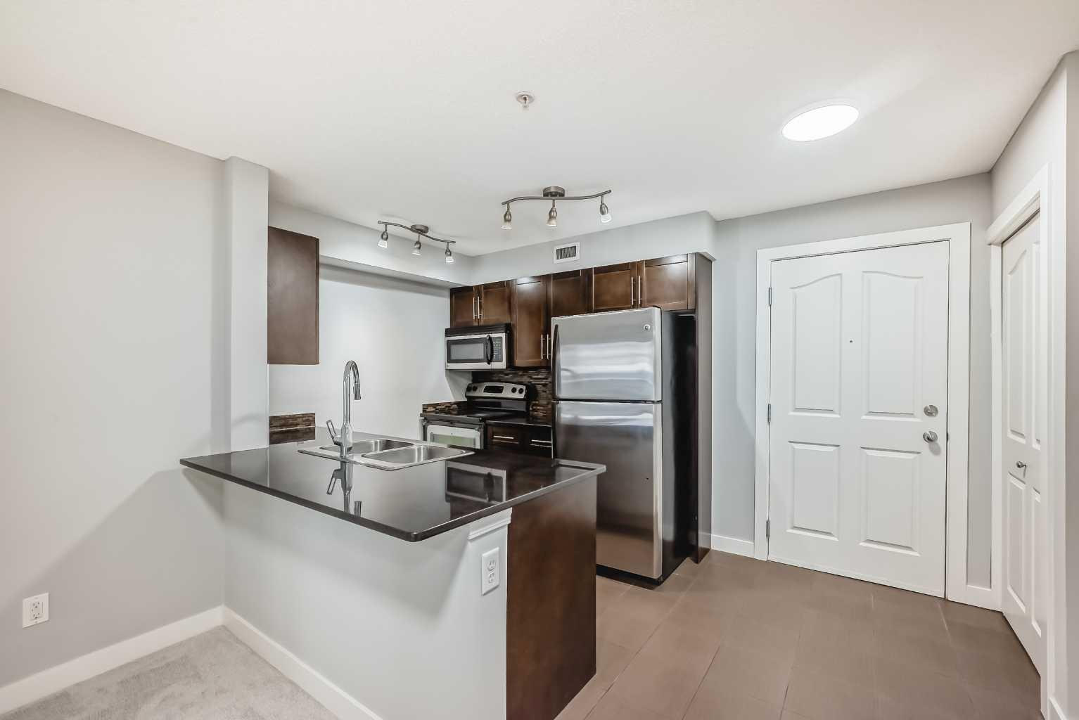 7110 80 Avenue Ne Unit 107, Calgary, AB T3J 0N4