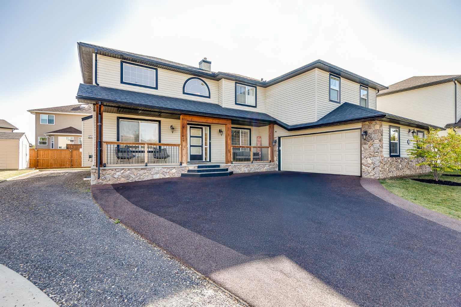 100 Canoe Place Sw Unit 127, Airdrie, AB T4B 2L5