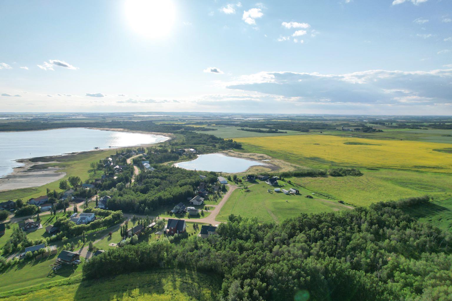 SW-18-41-20-w4 Range Road 210, Rural Camrose County, AB T0B 0H0