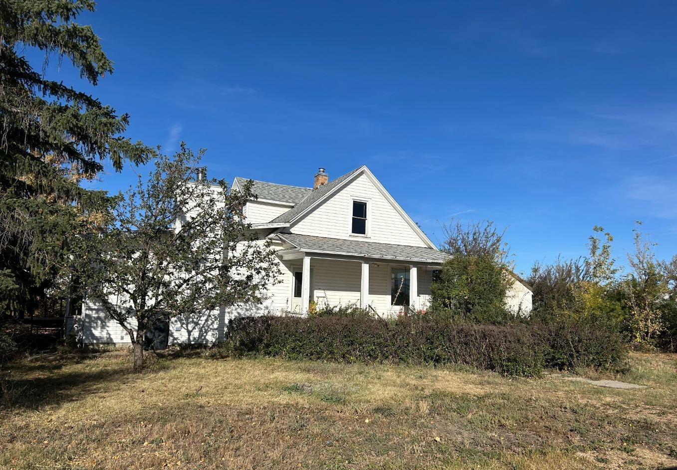 5 Street Unit 210, Warner, AB T0K 2L0