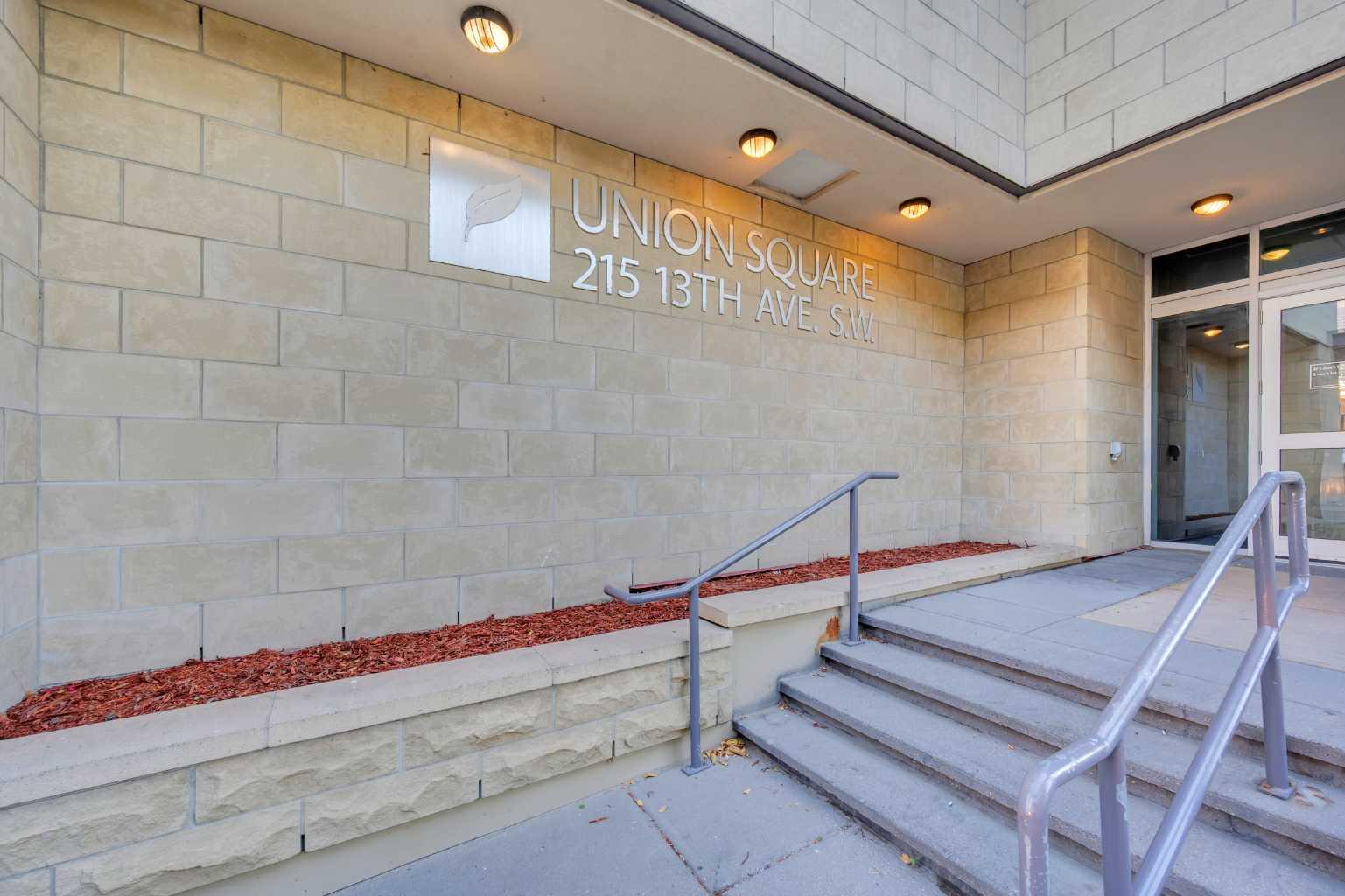 215 13 Avenue Sw Unit 1307, Calgary, AB T2R 0V6