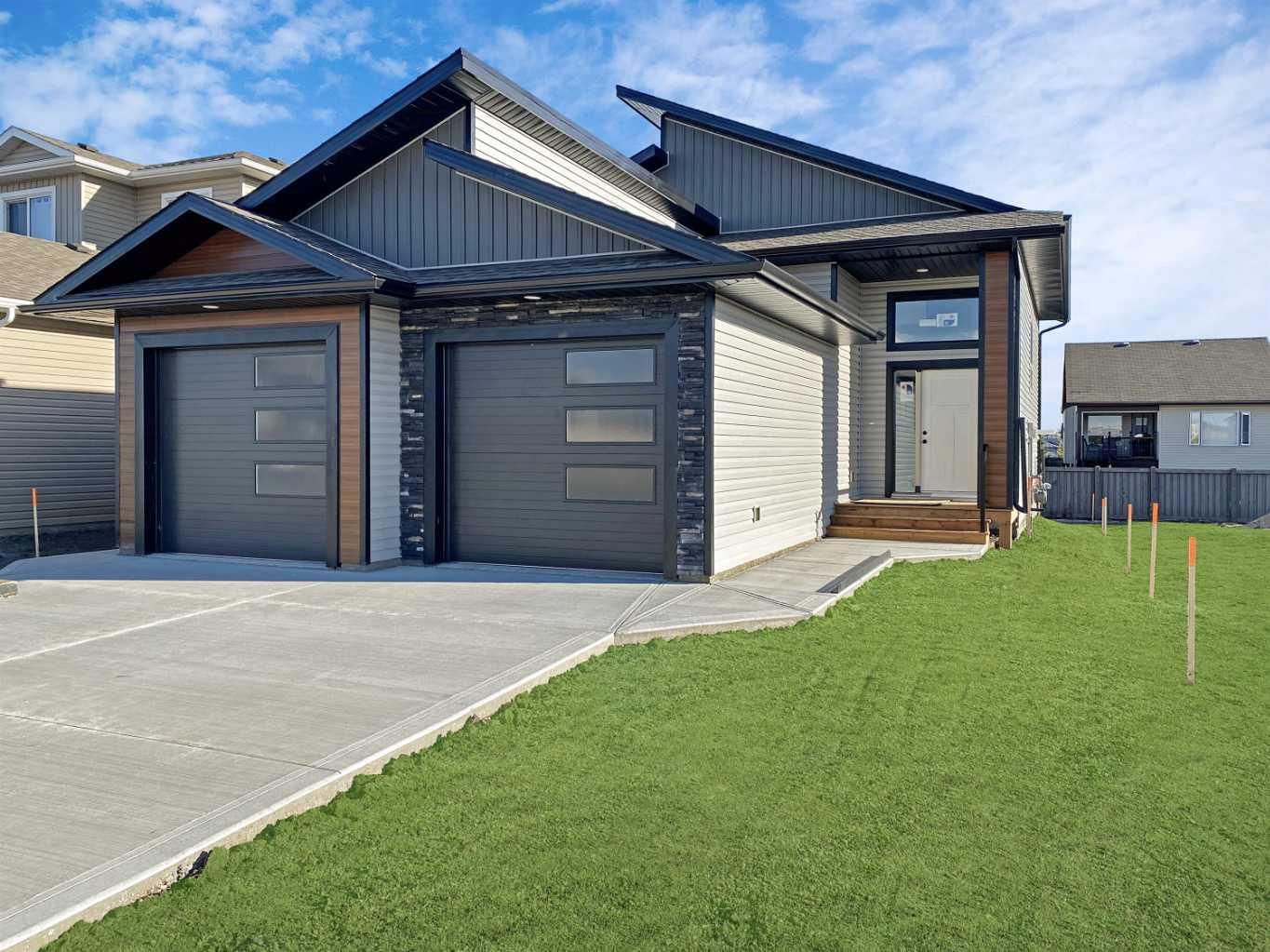 10454 131 Avenue #b, Grande Prairie, AB T8V 4W5