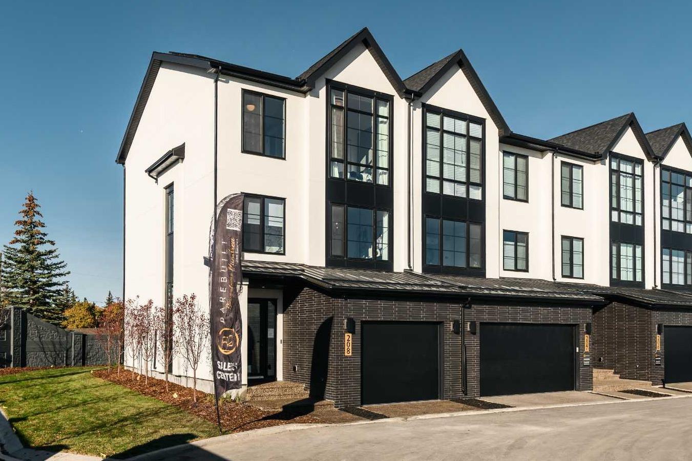 1700 73 Street Sw Unit 208, Calgary, AB T3H 4T2