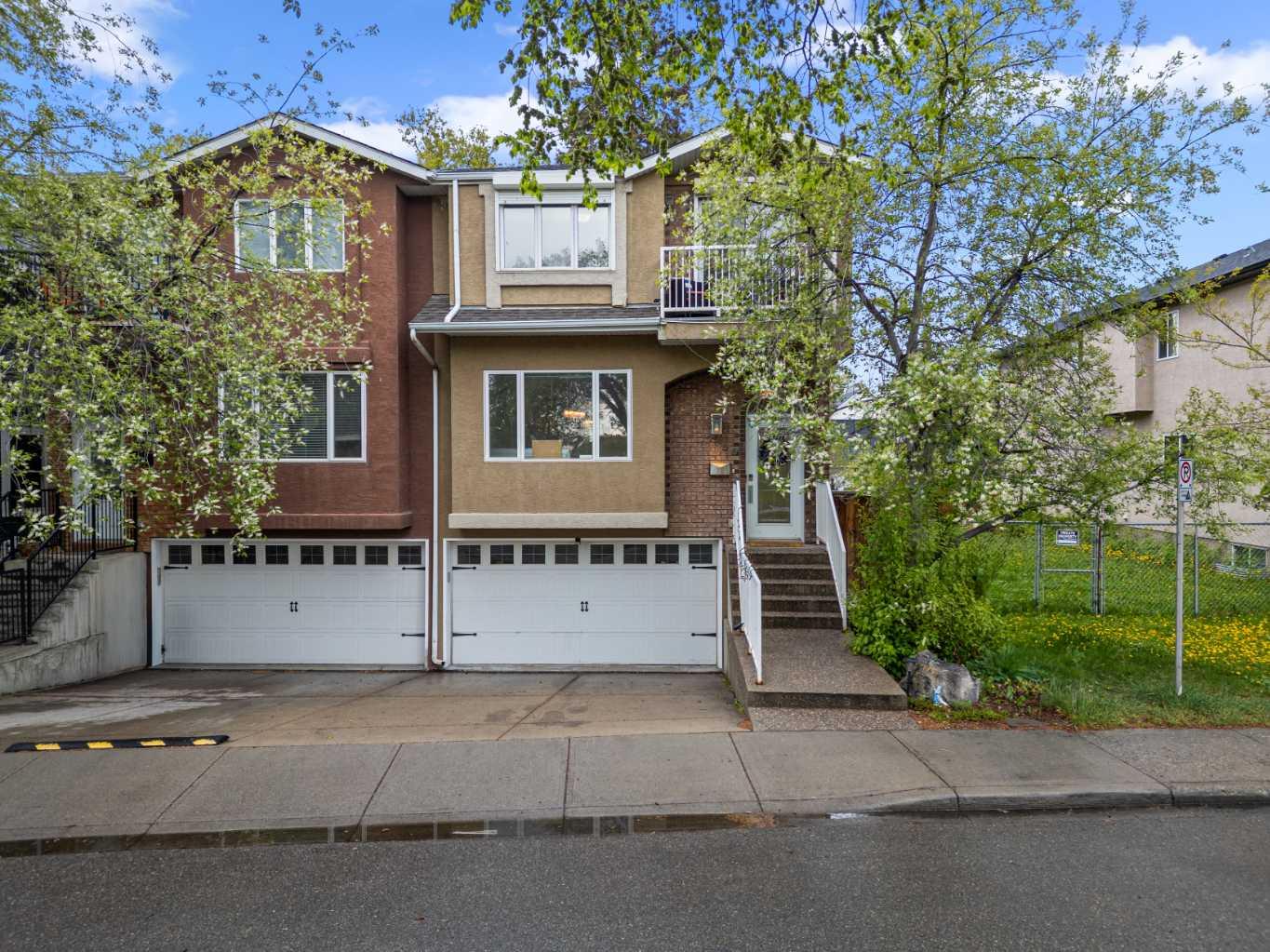 1650 Westmount Blvd NW, Calgary, AB T2N 3G6