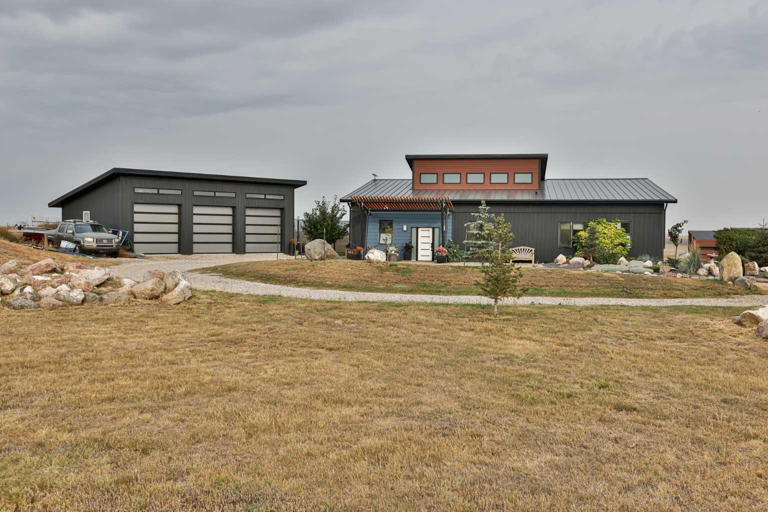 309 Alta Vista Blvd, Carmangay, AB T0L 0N0