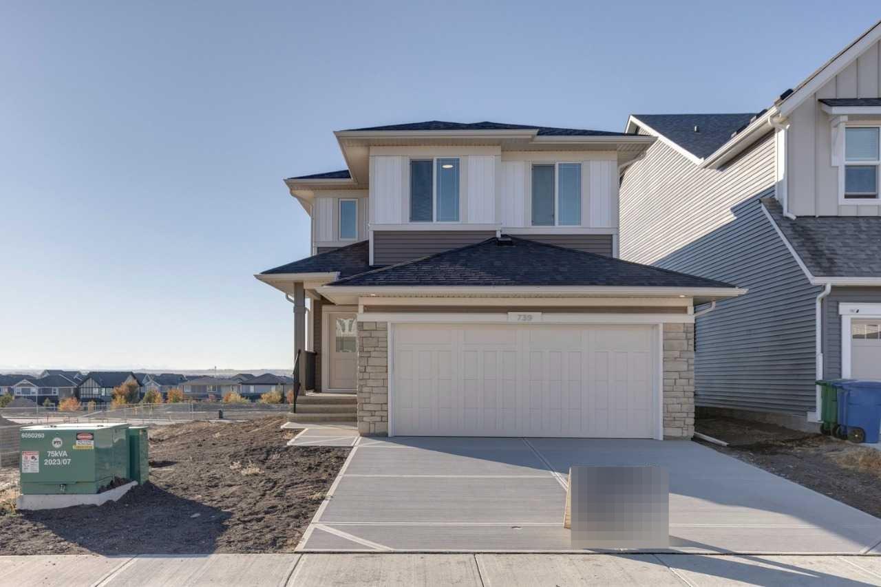739 Langley Ter SE, Airdrie, AB T4A 3R1