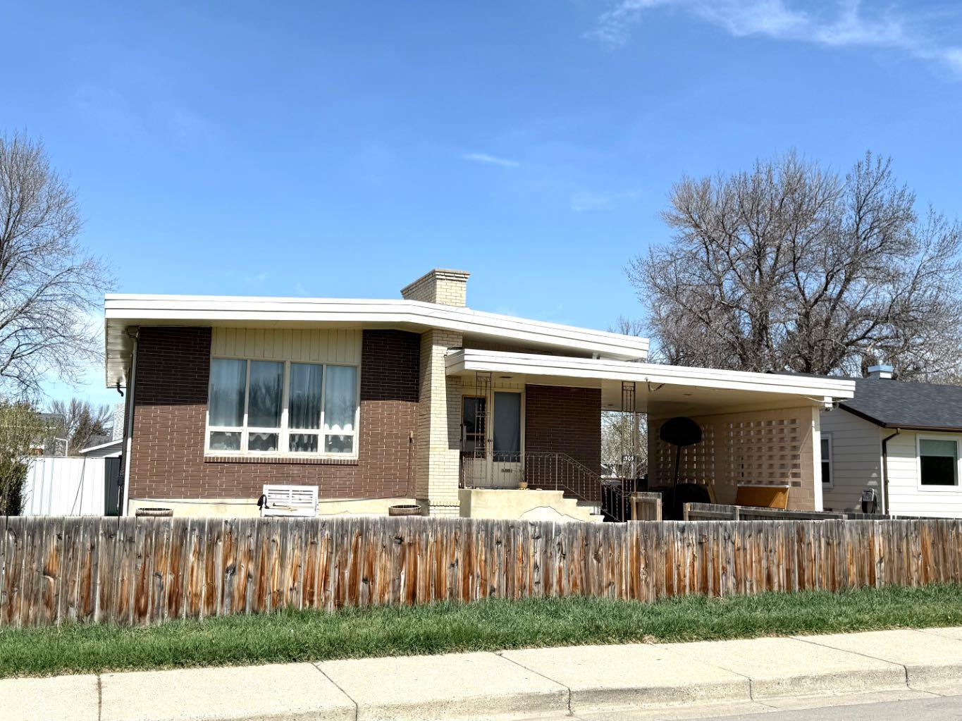 6 Avenue N Unit 1505 #a, Lethbridge, AB T1H 0V9