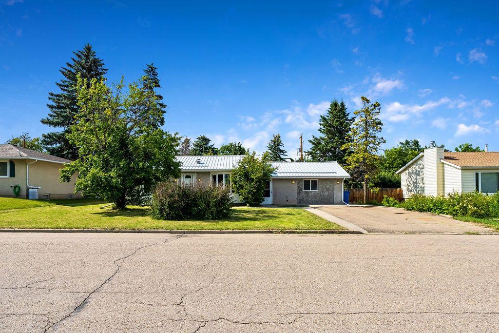22 Street Unit 2514, Nanton, AB T0L 1R0