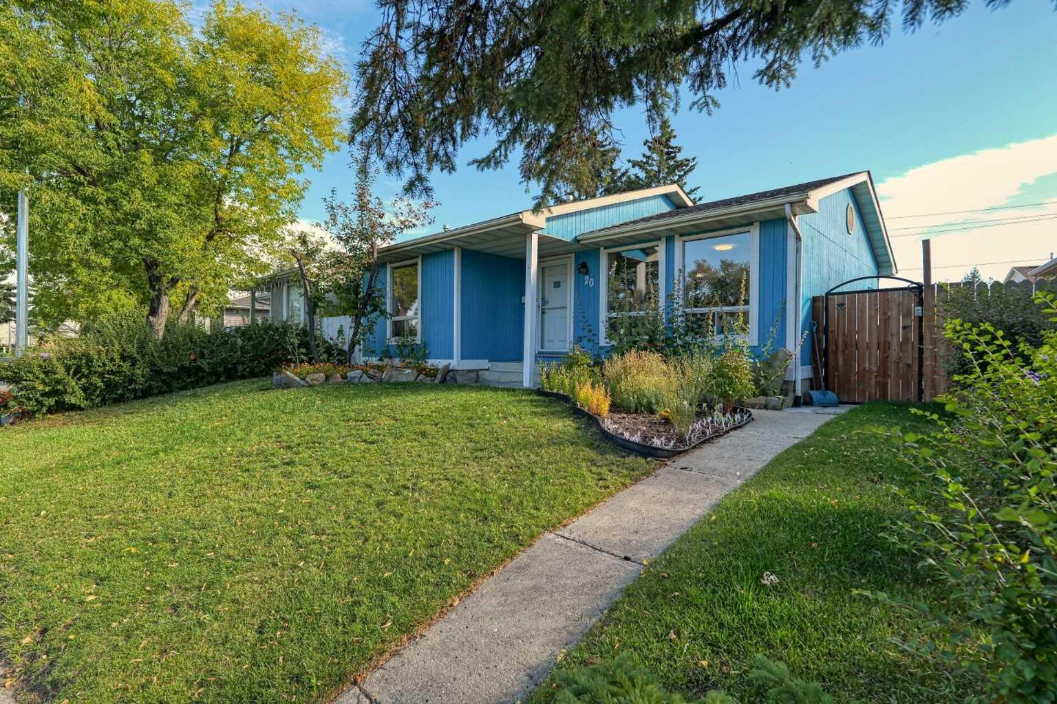 20 Falton Way NE, Calgary, AB T3J 1K4