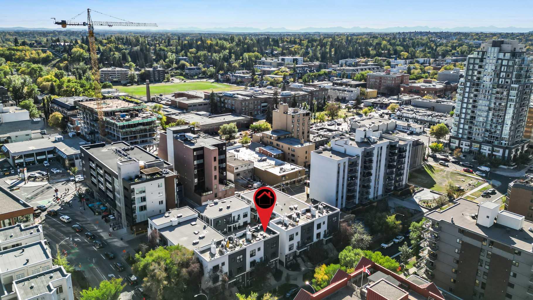 603 15 Avenue Sw Unit 8, Calgary, AB T2R 0R4