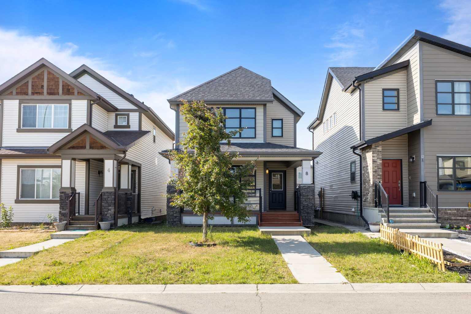 8 Copperpond Ave SE, Calgary, AB T2Z 1H9