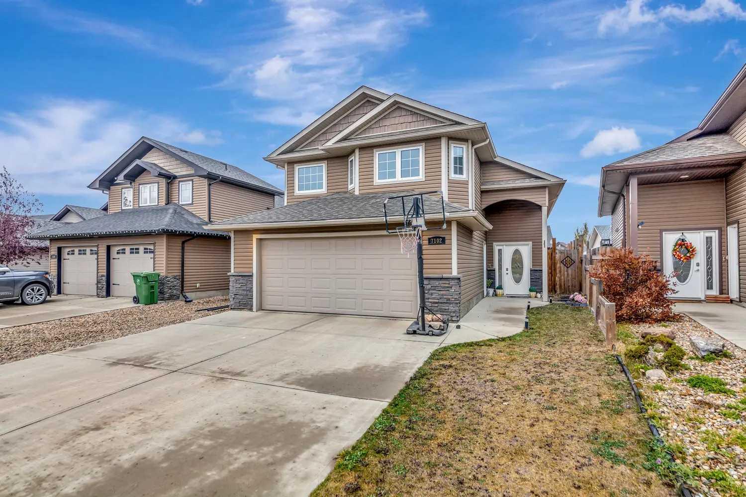 39 Street Unit 7102, Lloydminster, AB T9V 3M3