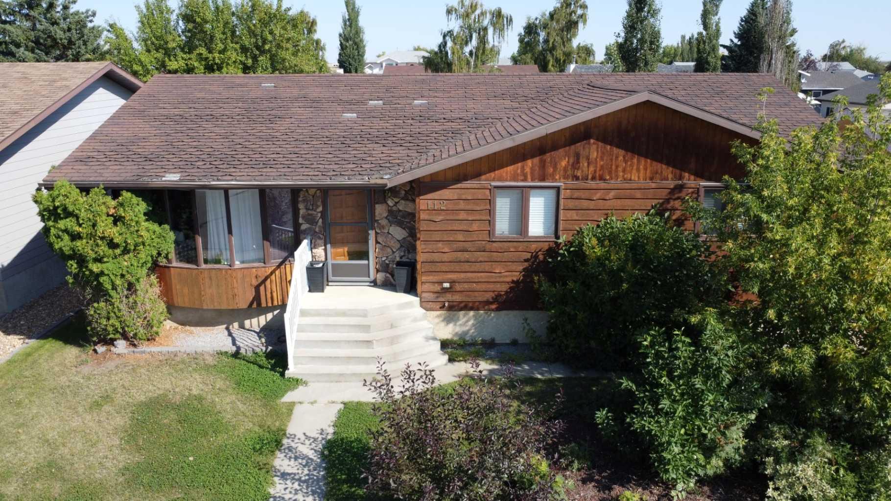 112 Stephens Cres, Hanna, AB T0J 1P0