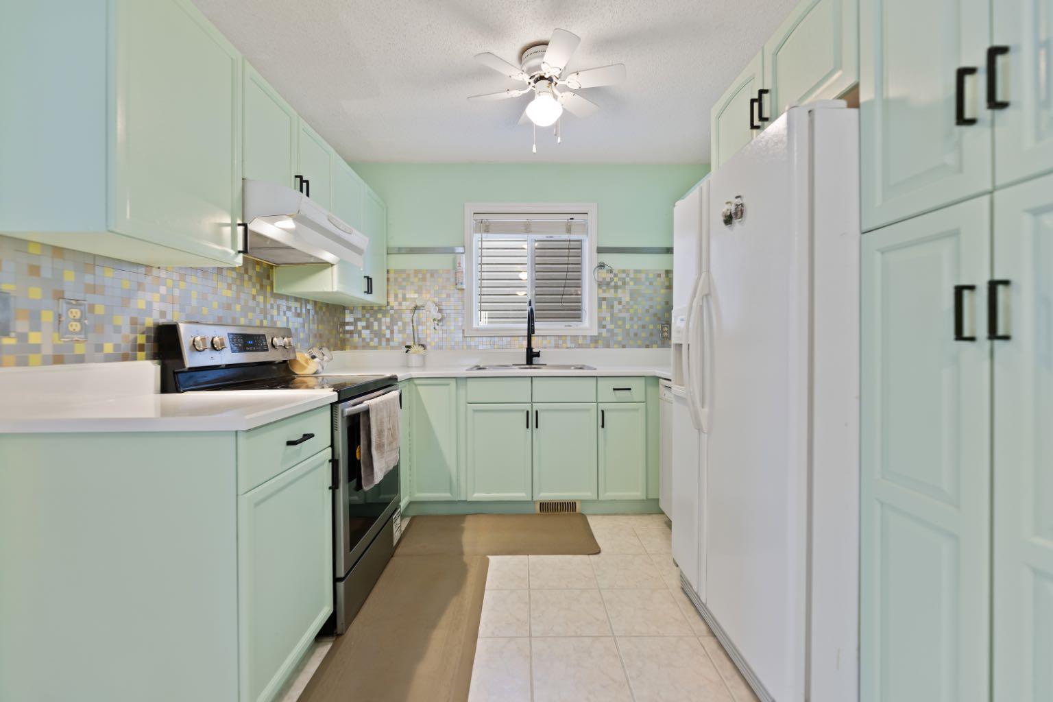 228 Taradale Close NE, Calgary, AB T3J 3E6