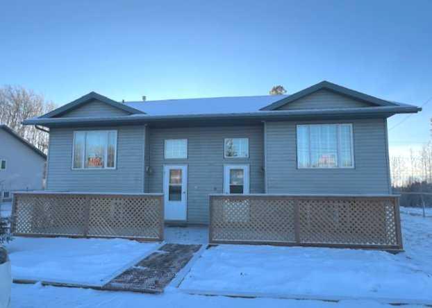 7a/7b Pembina, Rainbow Lake, AB T0H 2N0