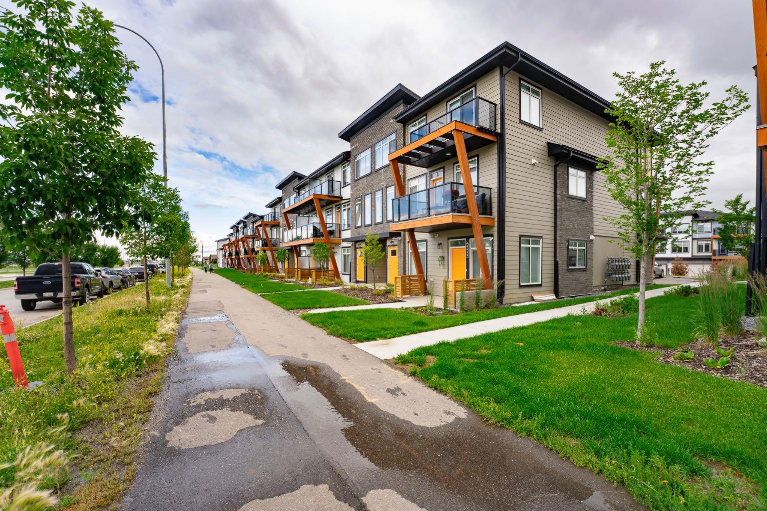 4673 Seton Dr SE, Calgary, AB T3M 3T9
