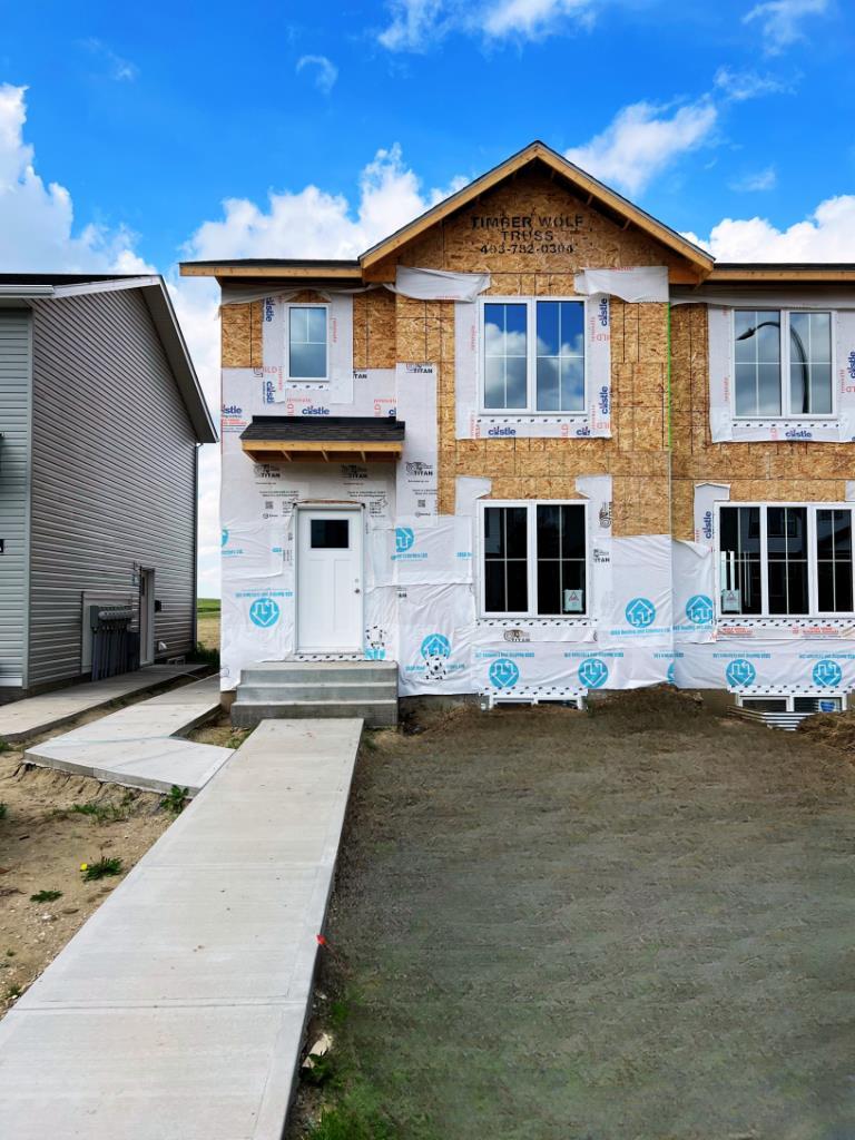 26 Anna Close, Blackfalds, AB T4M 0N1