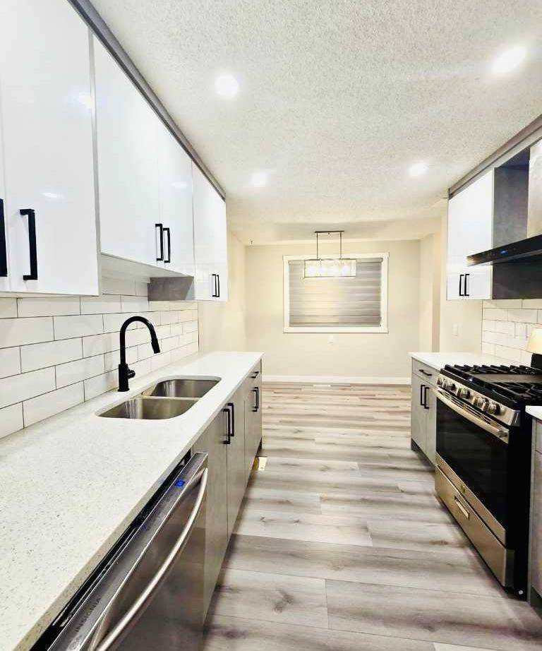 91 Aberdare Rd NE, Calgary, AB T2A 6V8