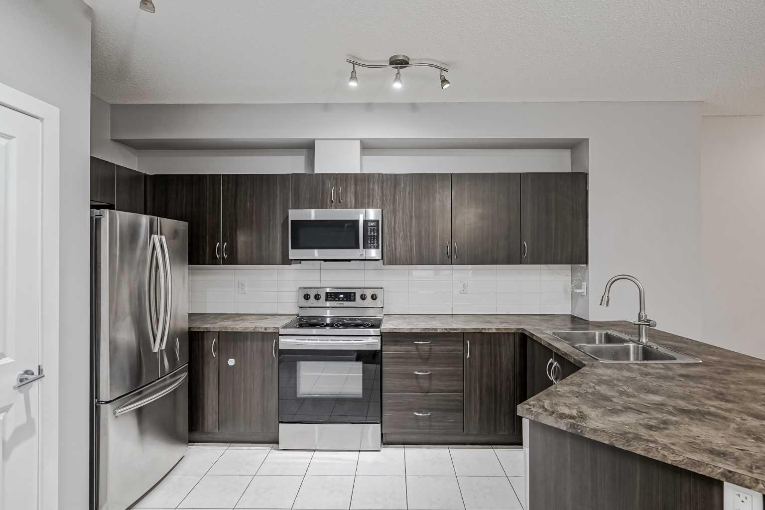 100 Cranfield Common Se Unit 303, Calgary, AB T3M 1S1
