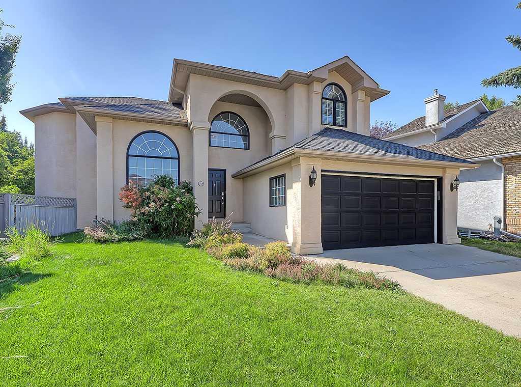 169 Woodpark Ct SW, Calgary, AB T2W 6E5