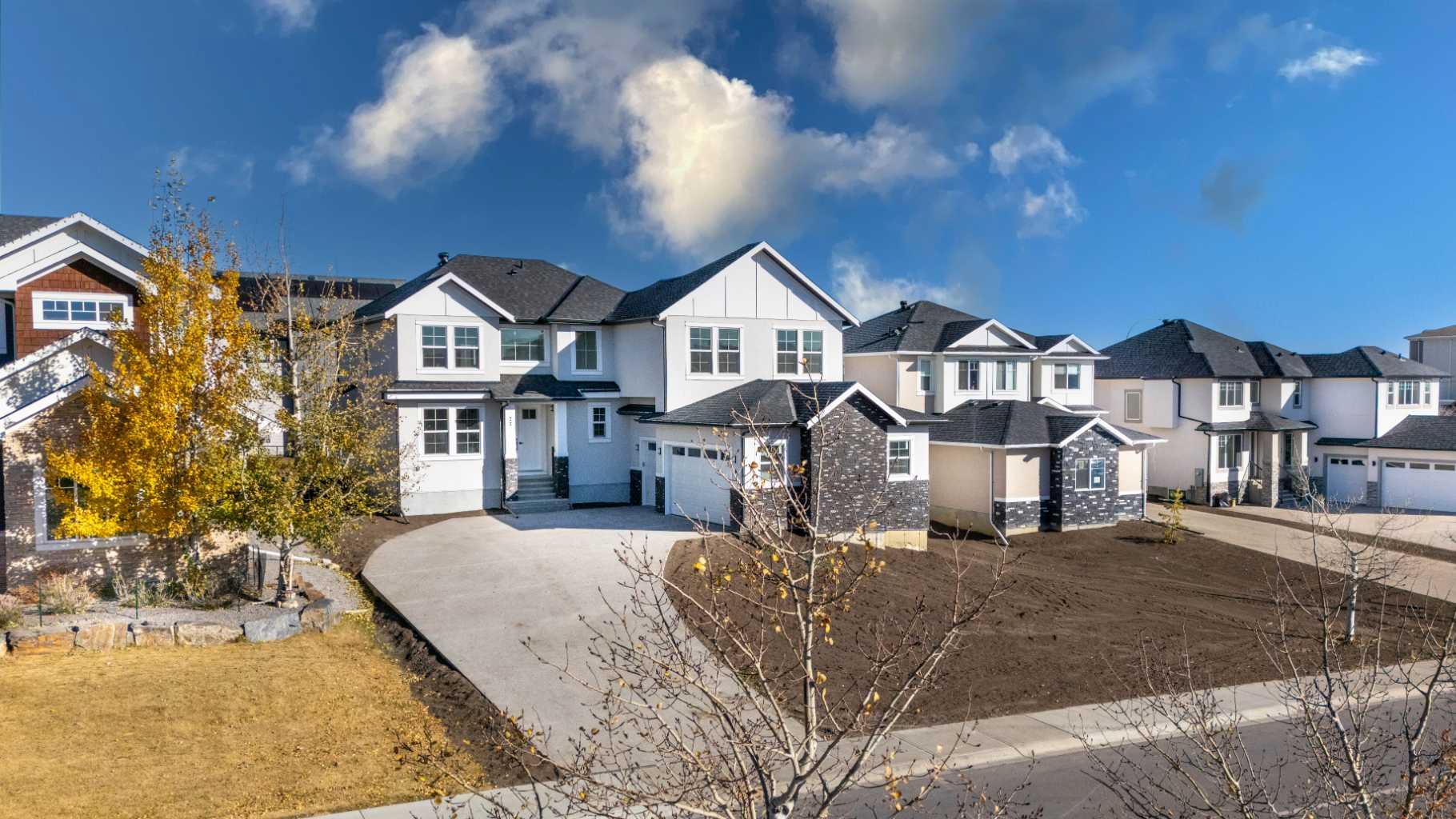 22 Cimarron Estates Gate, Okotoks, AB T1S 0M9