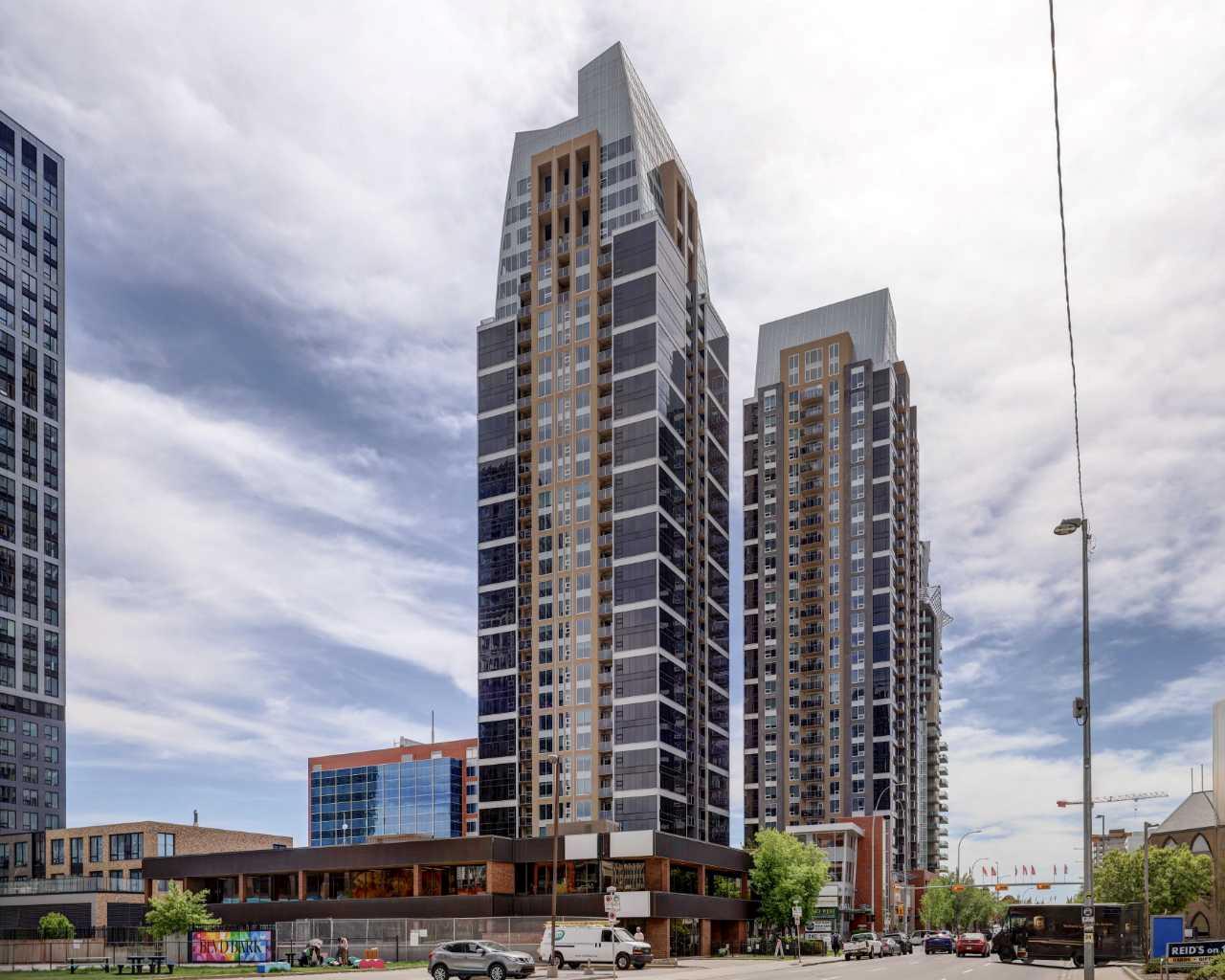 211 13 Avenue Se Unit 1802, Calgary, AB T2G 1E1