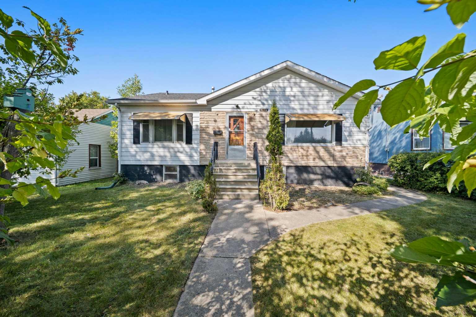 51 Street Unit 4126, Red Deer, AB T4N 1Z6