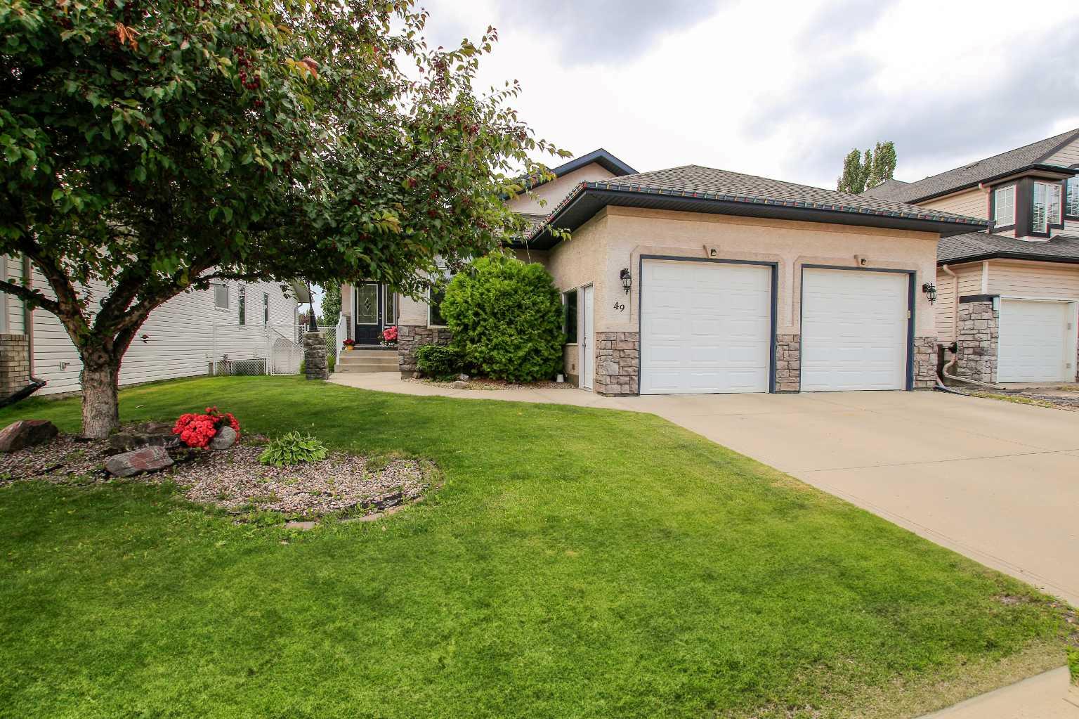49 Leung Close, Red Deer, AB T4R 2W6