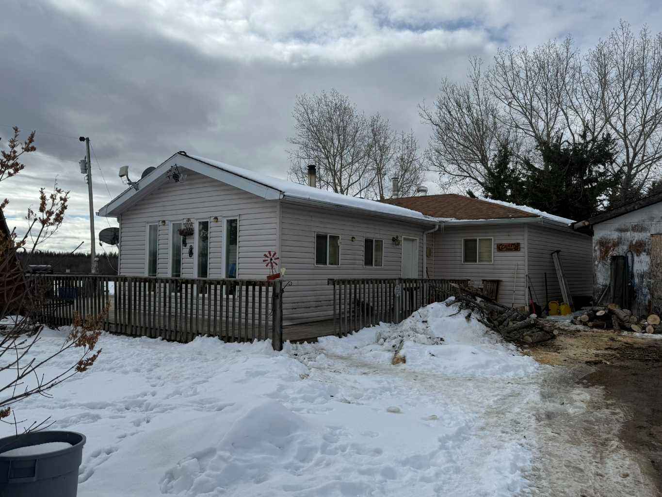 72010 Range Road 171 Range, Rural Big Lakes County, AB T0G 1E0