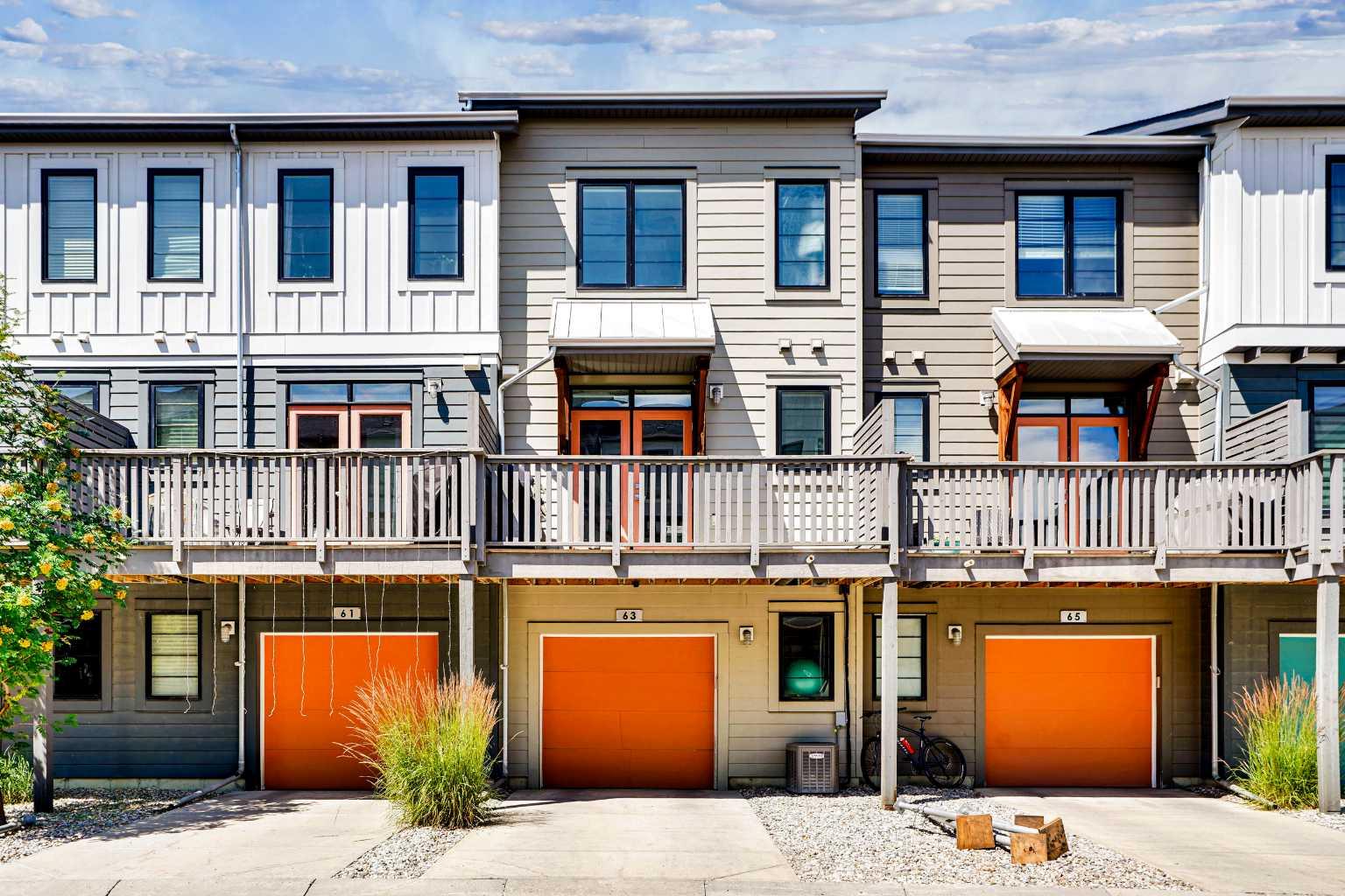 63 Walden Walk SE, Calgary, AB T2X 0Y4