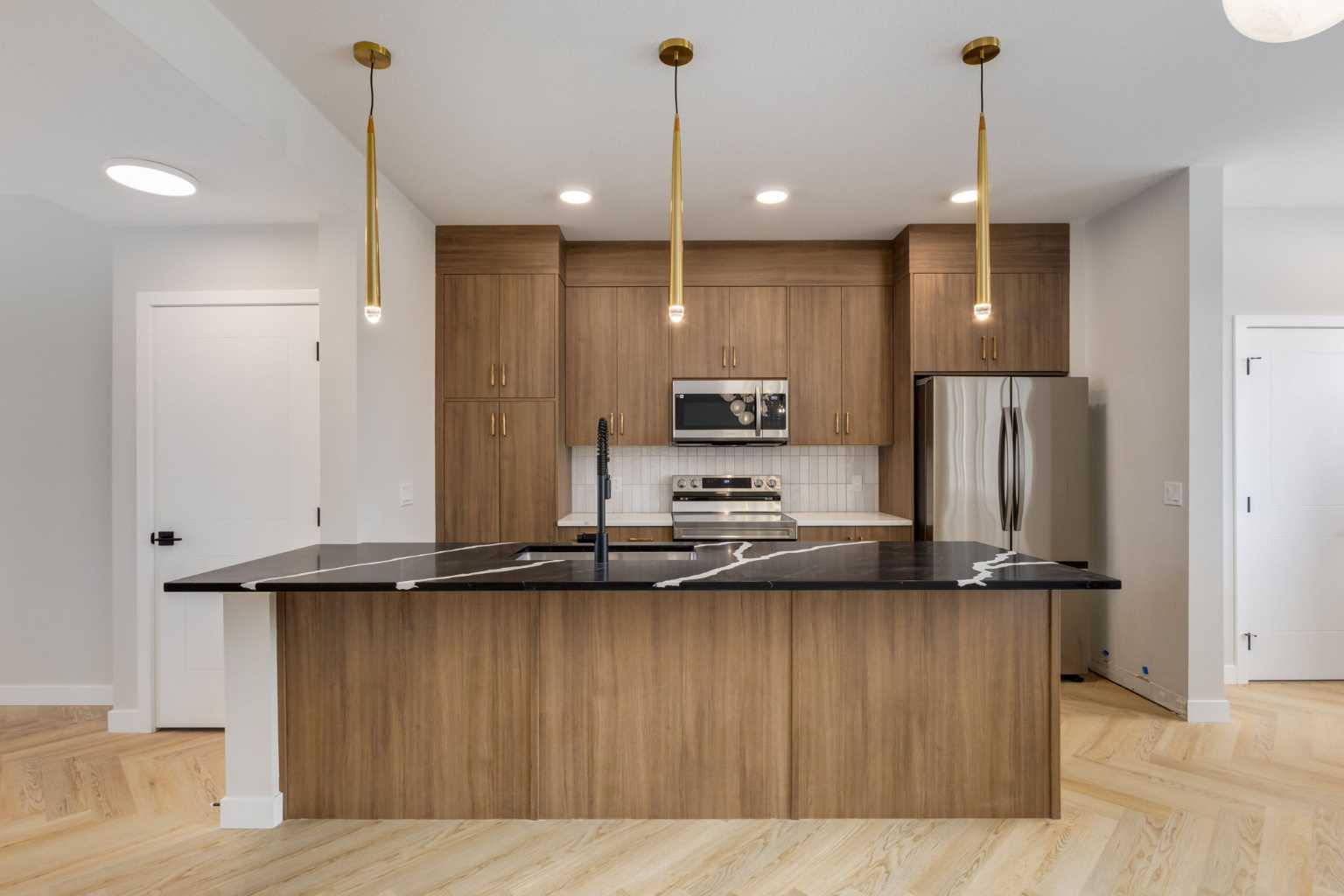 61 Andalusian Rd, Cochrane, AB T4C 3L8