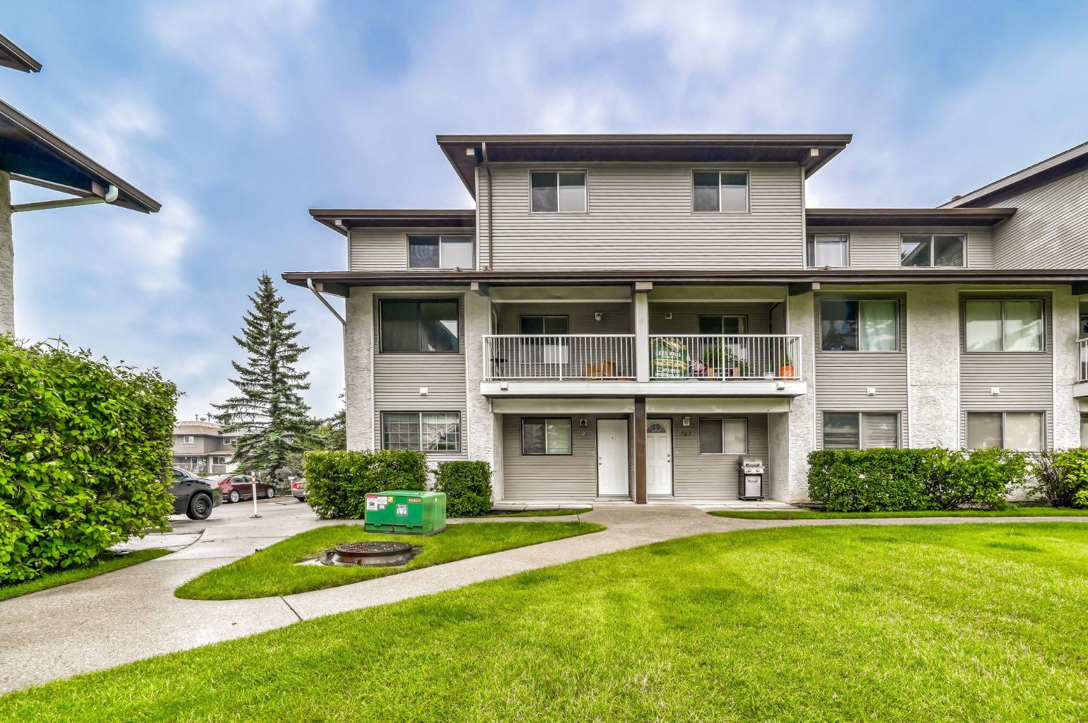 200 Brookpark Drive Sw Unit 728, Calgary, AB T2W 3E5