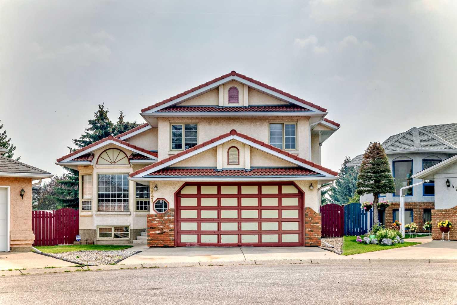 421 Applewood Pl SE, Calgary, AB T2A 7N2