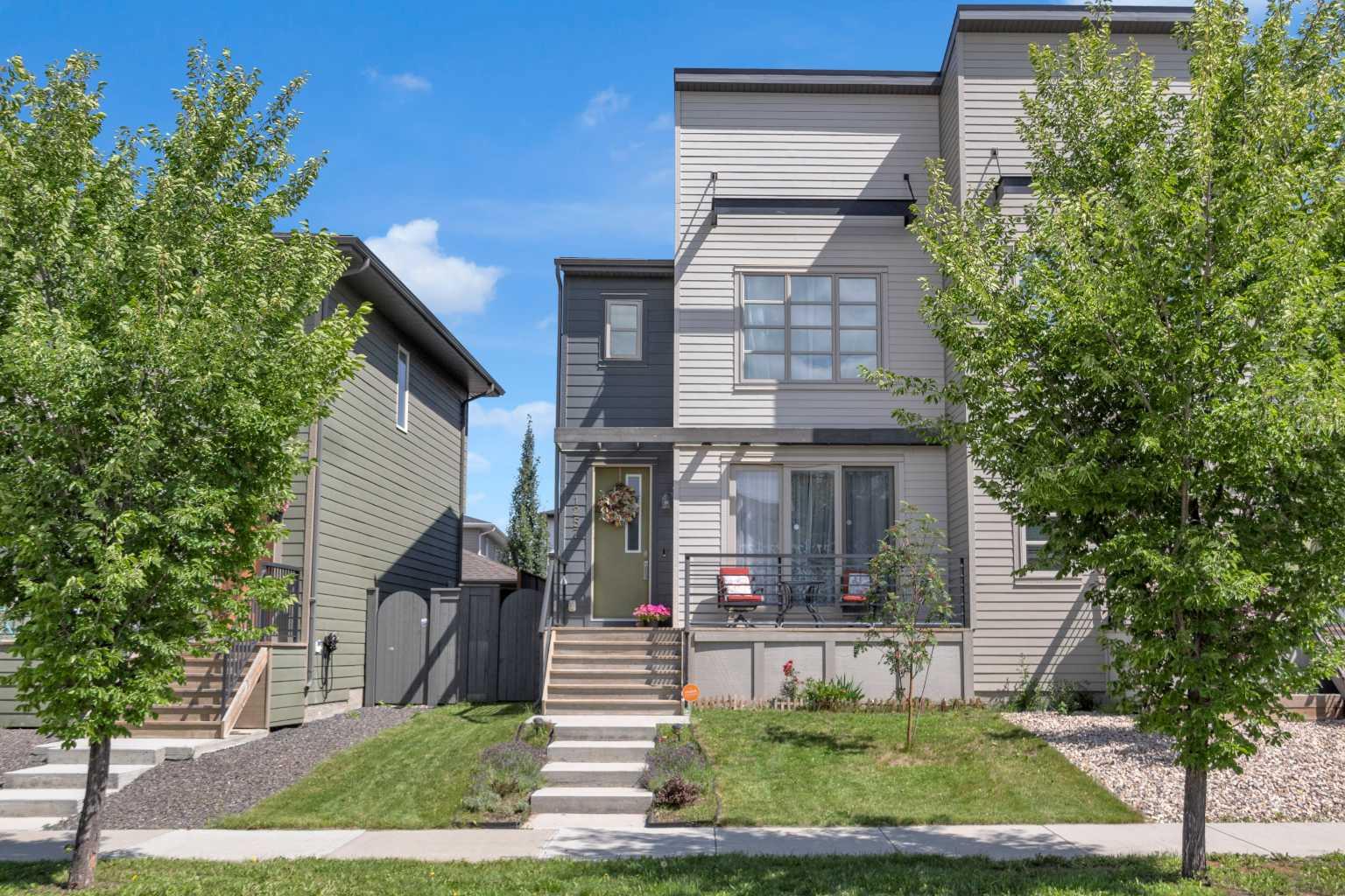 1257 Walden Dr SE, Calgary, AB T2X 2H4