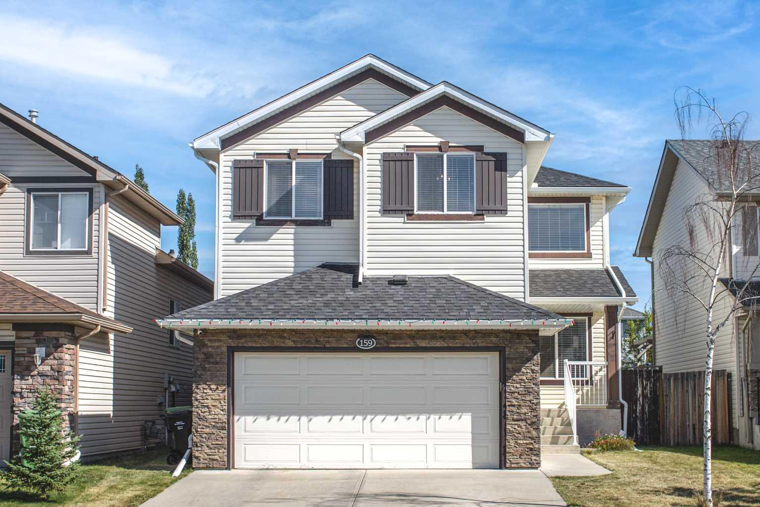 159 Royal Birkdale Cres NW, Calgary, AB T3G 5R6