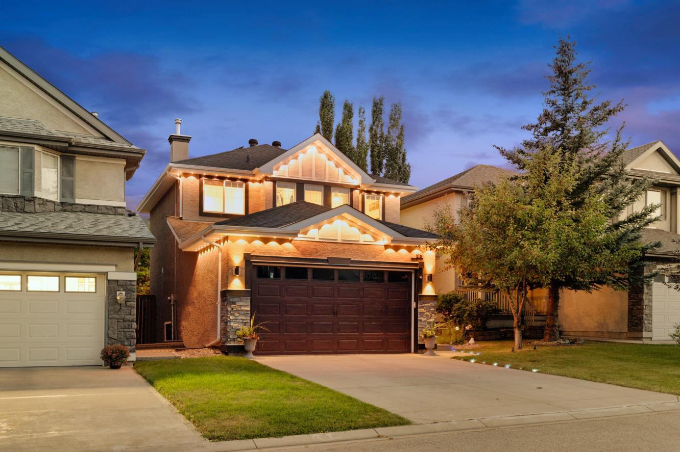 251 Everwillow Close SW, Calgary, AB T2Y 4G4