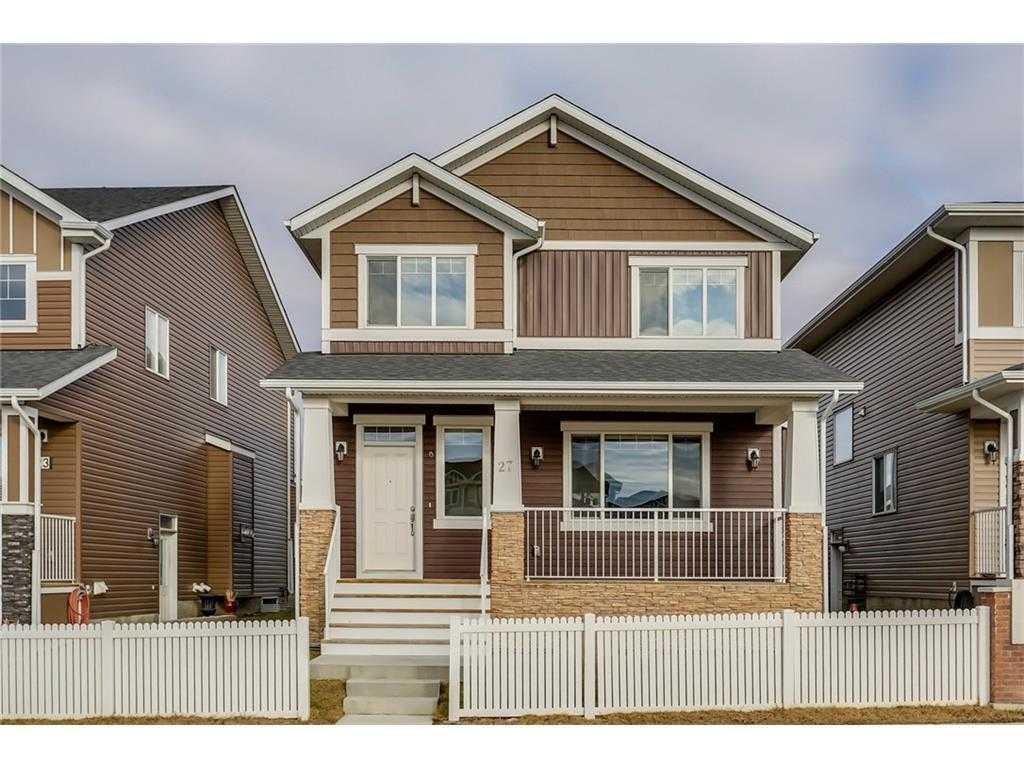 27 Redstone Gdns NE, Calgary, AB T3N 0J3