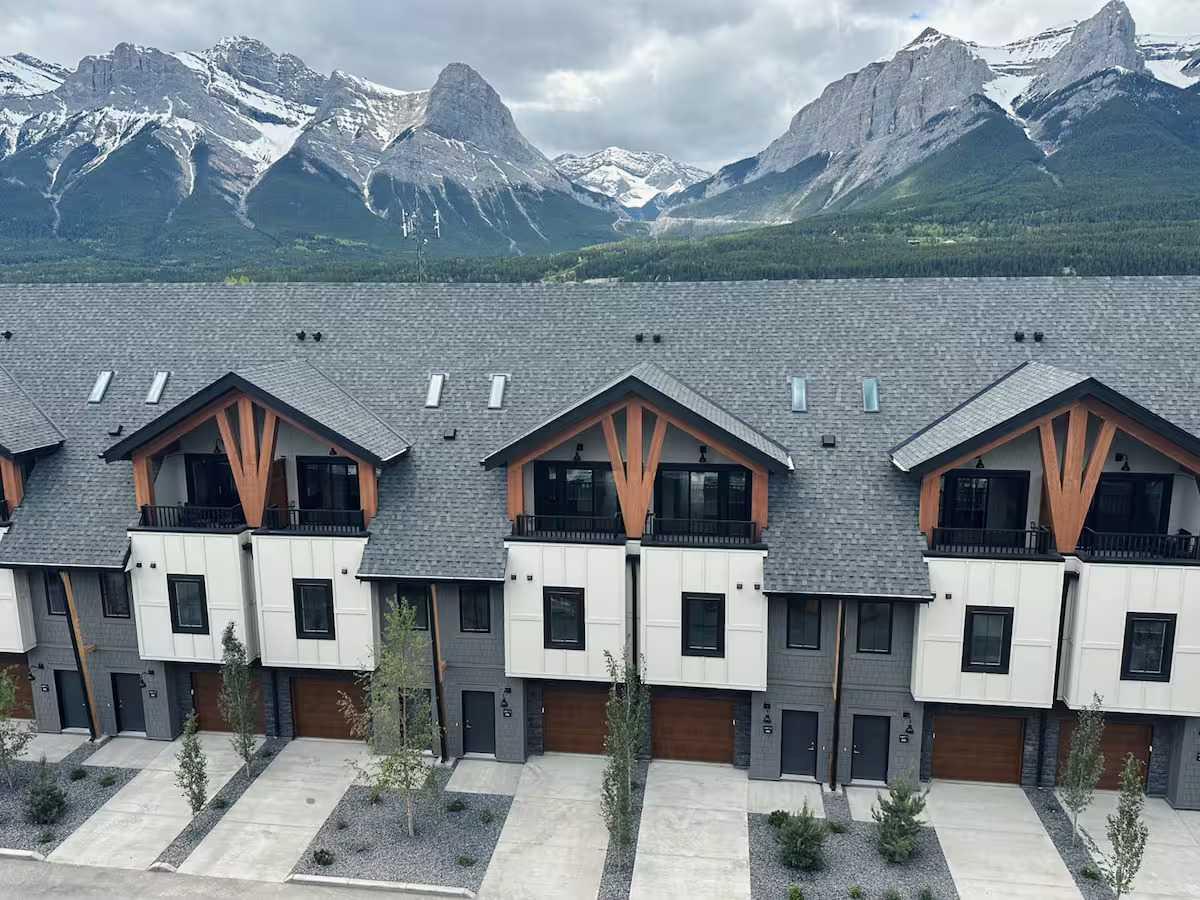 1717 Mountain Avenue Unit 3, Canmore, AB T1W 2W1
