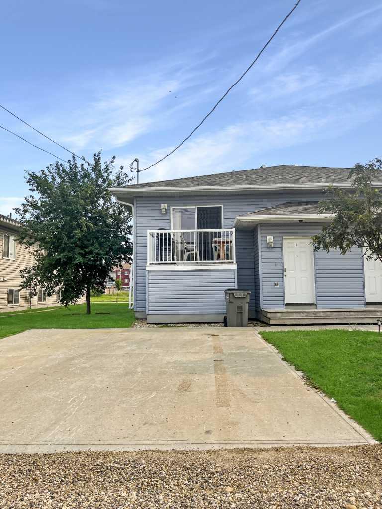 9828 96 Avenue #a, Grande Prairie, AB T8V 0L9