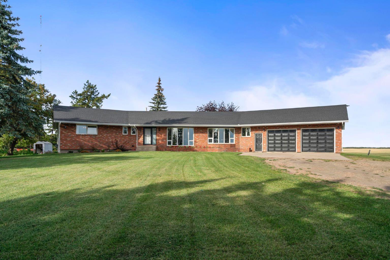 20042 Township Road 472, Rural Camrose County, AB T4V 2N1