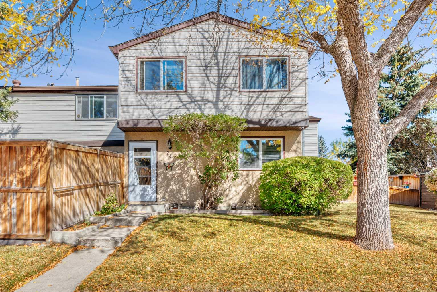 630 Sabrina Road Sw Unit 23, Calgary, AB T2W 1S5