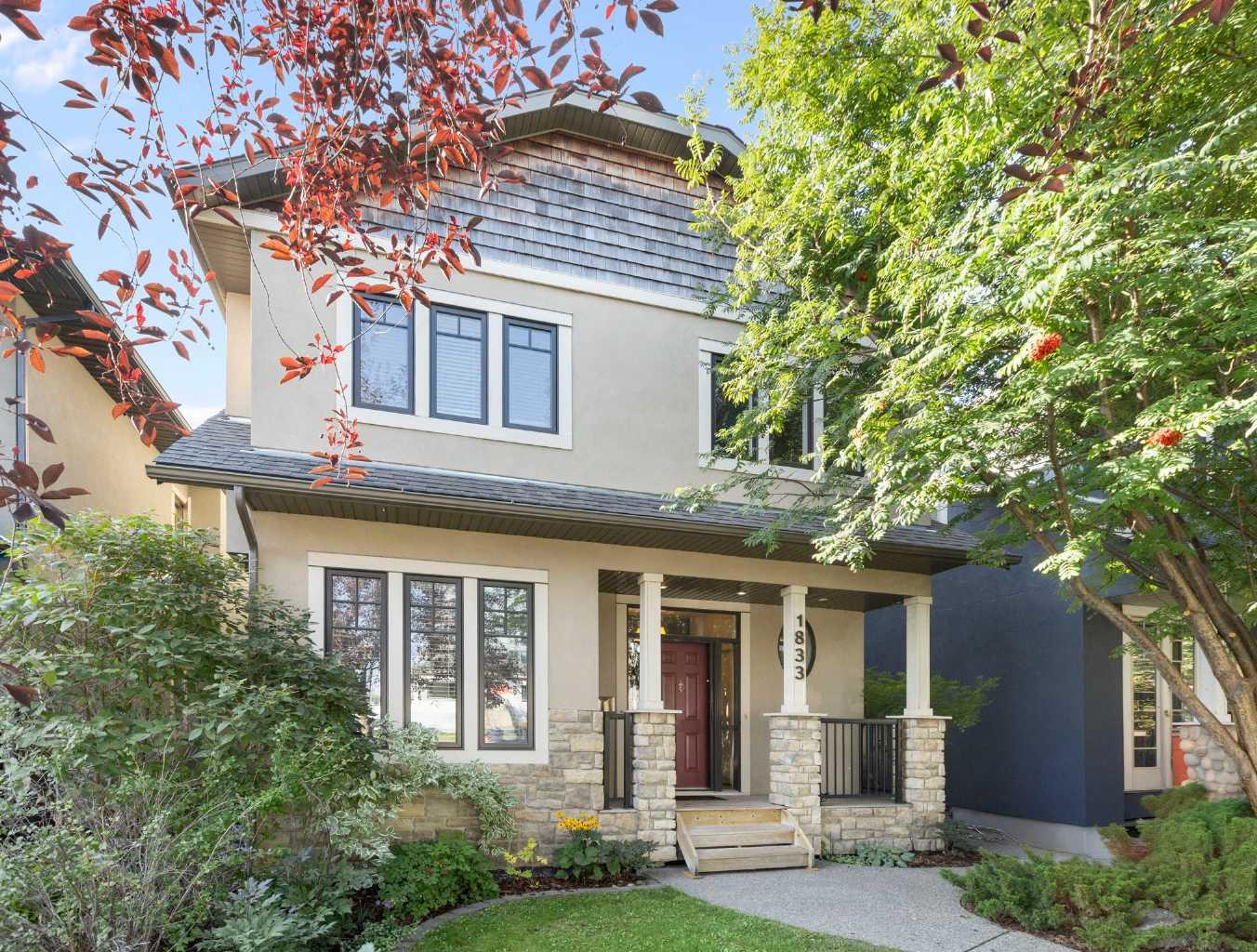 1833 Westmount Rd NW, Calgary, AB T2N 3M6