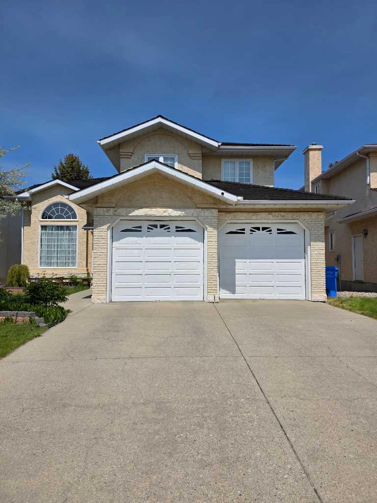 10193 Hamptons Blvd NW, Calgary, AB T3A 5A9