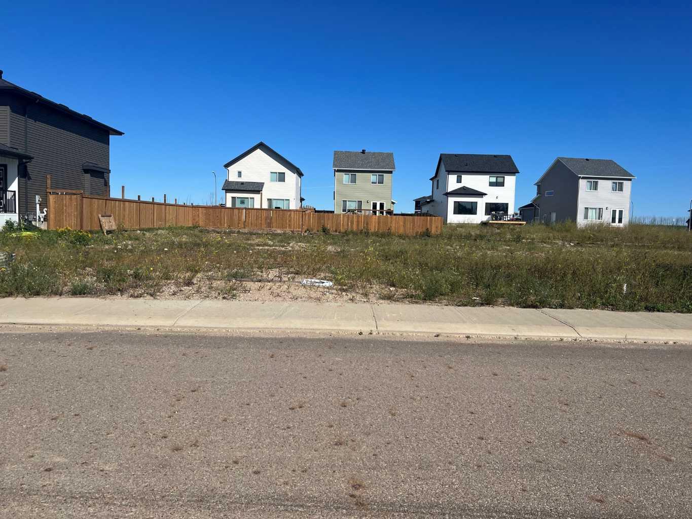 168 Manchester, Fort Mcmurray, AB T9H 0H3