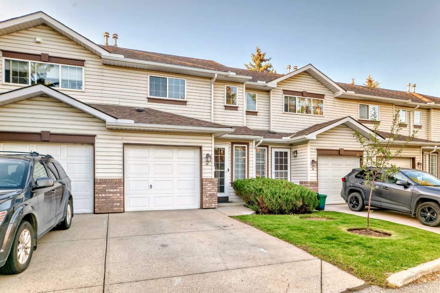 36 Somervale Park SW, Calgary, AB T2Y 3J4