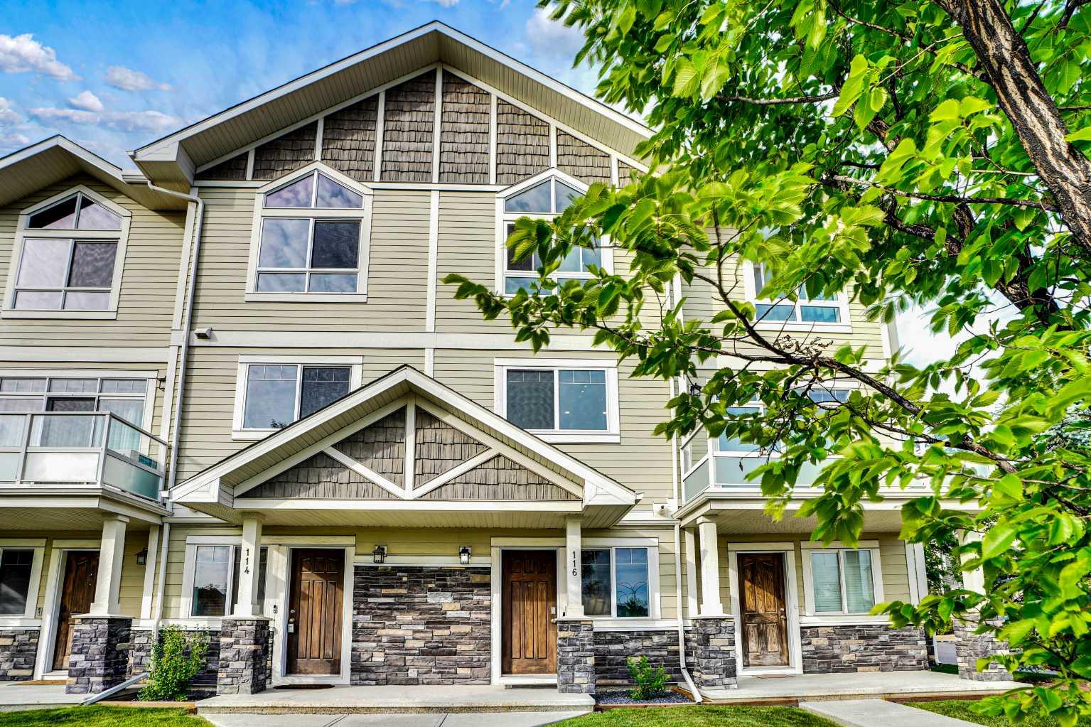 116 Skyview Ranch Rd NE, Calgary, AB T3N 0V3